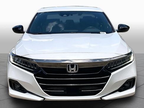 Used 2022 Honda Accord Sport image 4