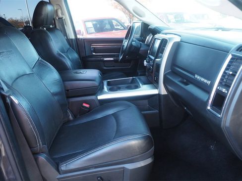 Used 2016 RAM 1500 Laramie w/ Convenience Group image 26