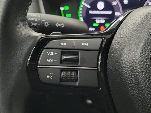 Used 2025 Honda Civic Sport image 25