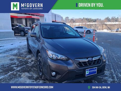 Used 2023 Subaru Crosstrek 2.0i Premium image 7