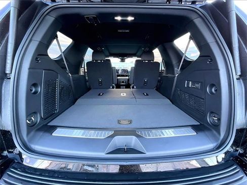 Used 2025 Chevrolet Tahoe High Country w/ Sun And Tow Package image 25