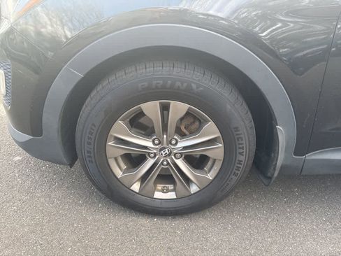 Used 2013 Hyundai Santa Fe Sport image 3