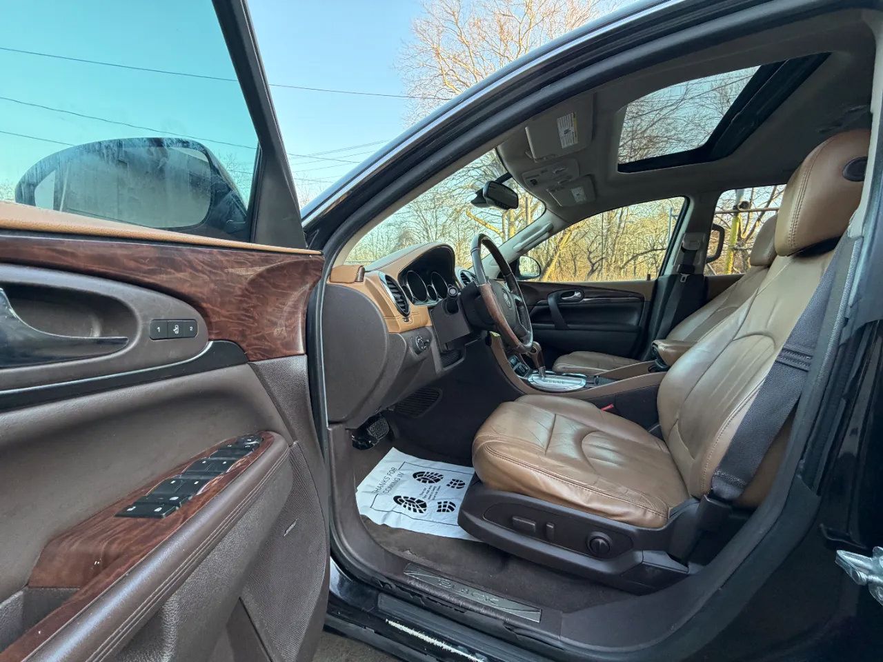Used 2016 Buick Enclave Leather AWD/4WD image 16