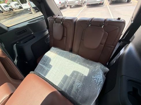 New 2027 Lincoln Aviator Reserve AWD/4WD image 22