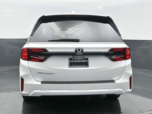 Certified 2026 Honda Odyssey EX-L image 7