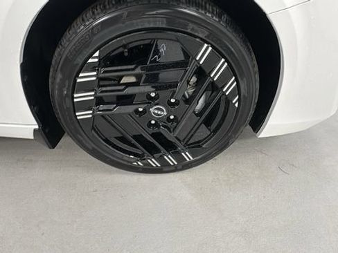 New 2026 Nissan Sentra SR w/ SR Premium Package image 9