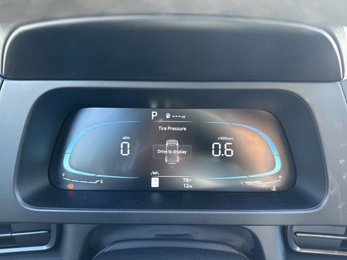 New 2026 Hyundai Elantra Sport FWD image 18