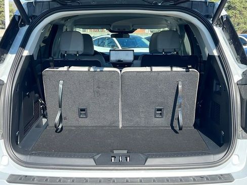 Used 2026 Ford Explorer Active w/ Active Comfort Package image 4