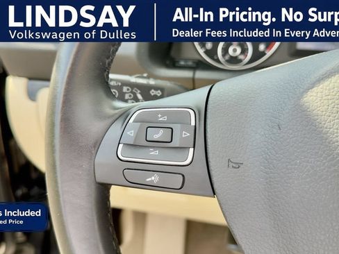 Used 2014 Volkswagen Eos Executive FWD image 13