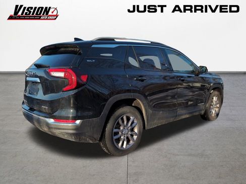 Used 2024 GMC Terrain SLT image 5