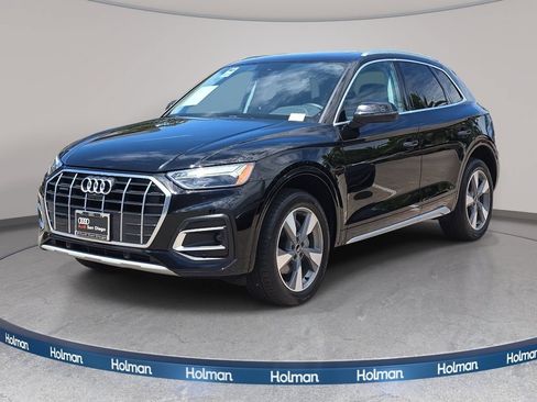 Used 2023 Audi Q5 2.0T Premium Plus w/ Premium Plus Package AWD/4WD image 1