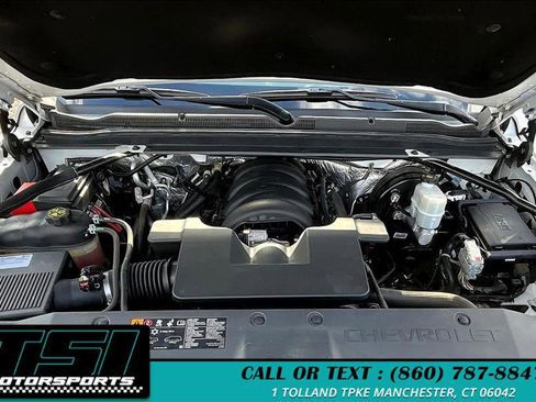 Used 2018 Chevrolet Suburban Premier image 10