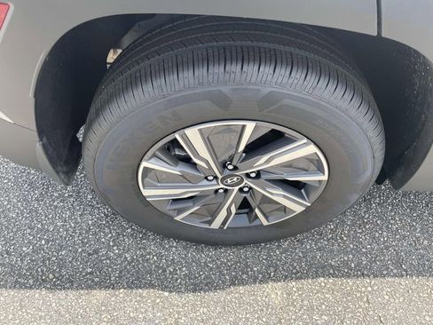 Used 2024 Hyundai Tucson Blue image 8