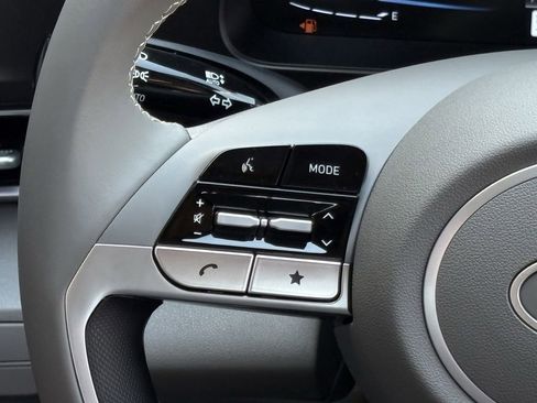 New 2025 Hyundai Elantra Sport image 13