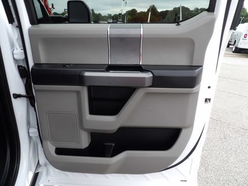Used 2020 Ford F250 XLT w/ XLT Premium Package AWD/4WD image 36