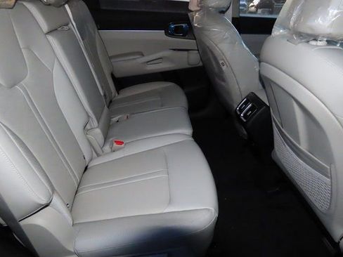New 2026 Kia Sorento S AWD/4WD image 11