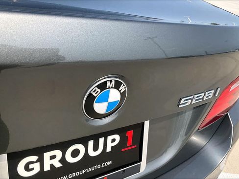 Used 2014 BMW 528i Sedan RWD image 29