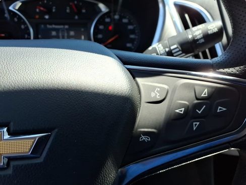 Used 2024 Chevrolet Equinox LS w/ LS Convenience Package FWD image 20