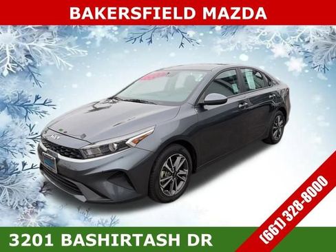 Used 2023 Kia Forte LXS image 1