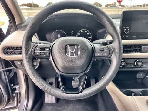Certified 2025 Honda HR-V LX image 17