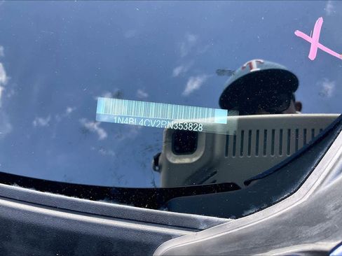 Used 2024 Nissan Altima 2.5 SR image 37