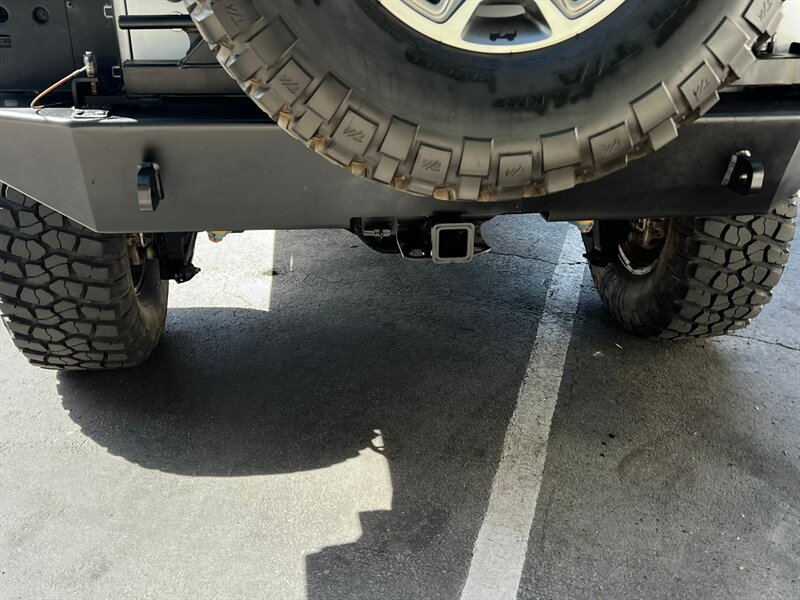 Used 2013 Jeep Wrangler Unlimited Rubicon w/ Connectivity Group AWD/4WD image 7