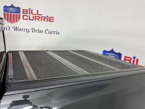 Used 2019 Nissan Titan PRO-4X w/ Pro-4x Convenience Package image 11