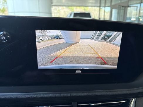 Certified 2024 Buick Envista Preferred image 14