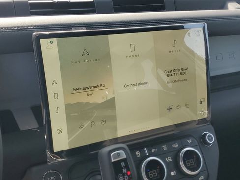 New 2026 Land Rover Defender 130 X-Dynamic SE AWD/4WD image 19