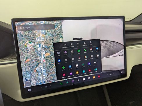 Used 2022 Tesla Model X Plaid image 45