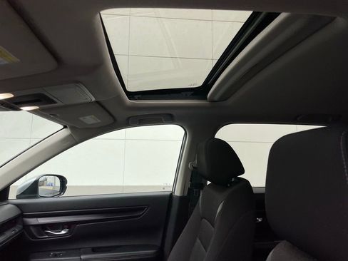 Certified 2024 Honda CR-V EX image 30