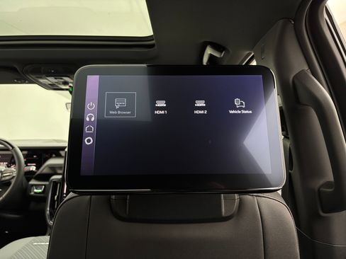 New 2026 GMC Yukon AT4 w/ AT4 Premium Plus Package AWD/4WD image 43