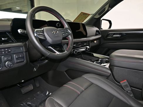 Used 2025 Chevrolet Tahoe RST w/ RST Capability Package image 13