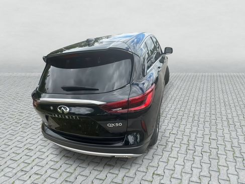 Certified 2025 INFINITI QX50 Pure AWD/4WD image 7
