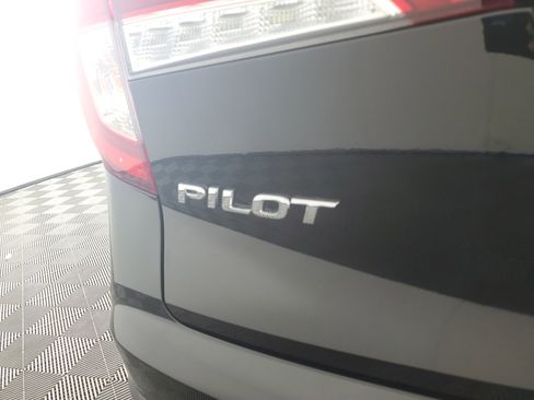 Certified 2022 Honda Pilot Special Edition image 32