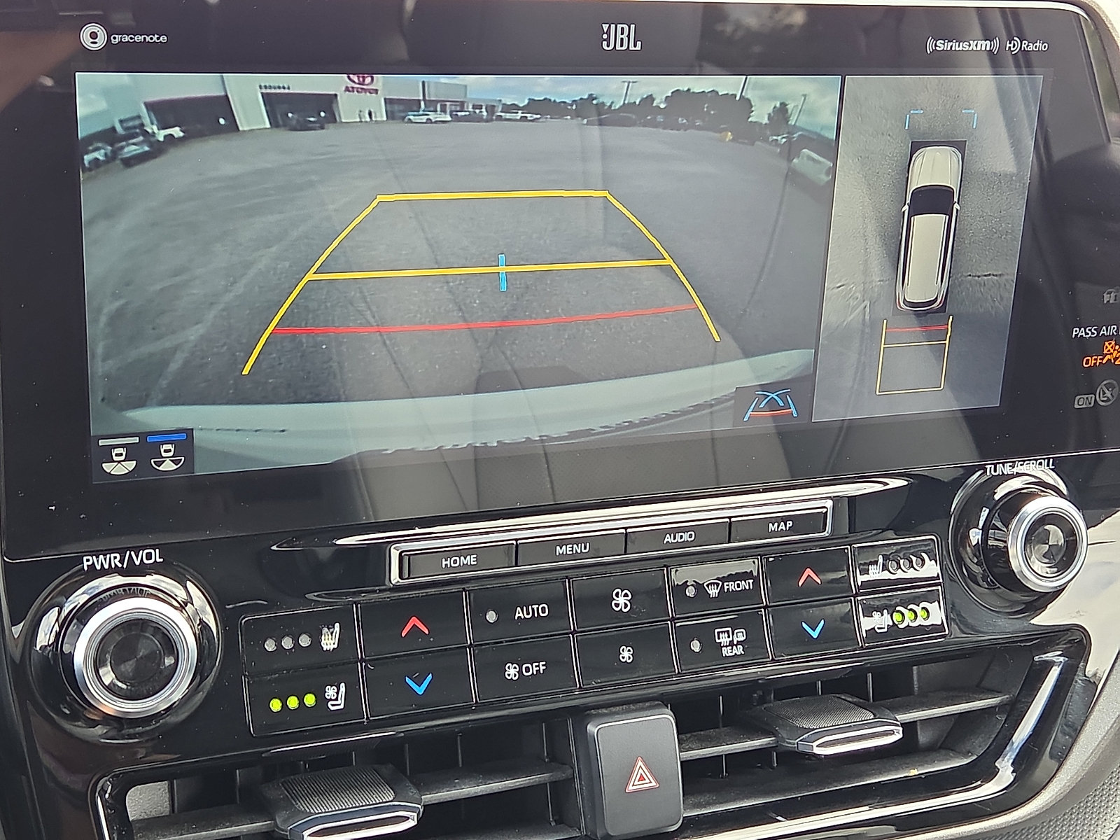 Used 2021 Toyota Highlander Limited FWD image 20