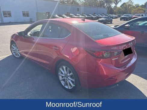 Used 2017 MAZDA MAZDA3 Grand Touring image 3