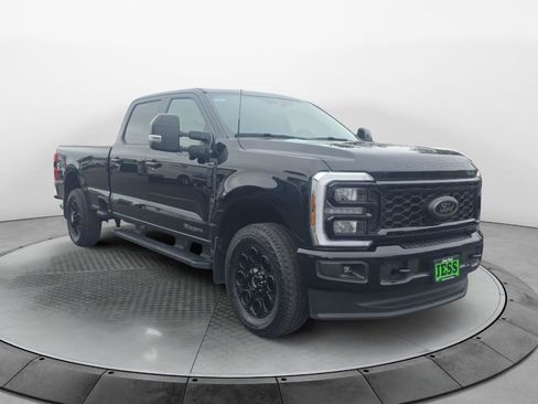 Certified 2025 Ford F350 Lariat w/ Black Appearance Package image 8