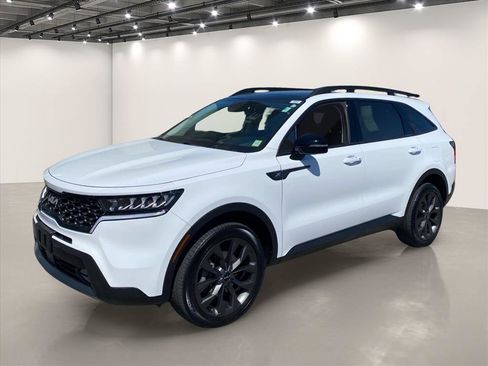 Certified 2023 Kia Sorento X-Line EX AWD/4WD image 4