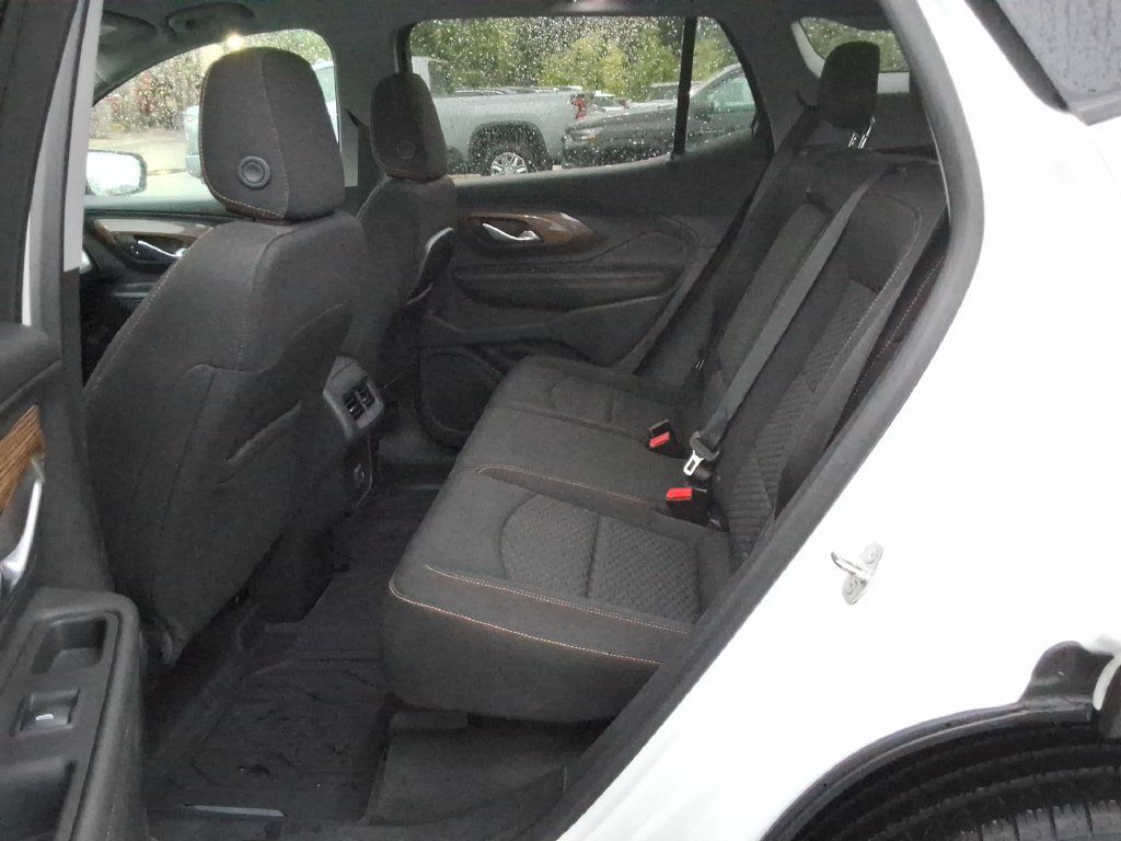 Used 2019 GMC Terrain SLE w/ LPO, Floor Liner Package AWD/4WD image 18