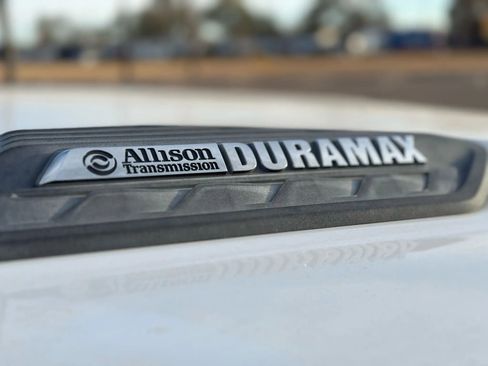 Used 2021 Chevrolet Silverado 2500 LT w/ Fleet Comfort Package image 4