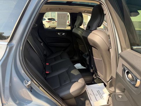 Used 2023 Volvo XC60 B5 Plus w/ Climate Package AWD/4WD image 38