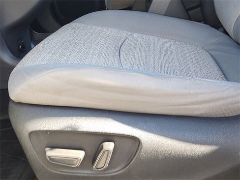 Certified 2022 Toyota Sienna LE image 19