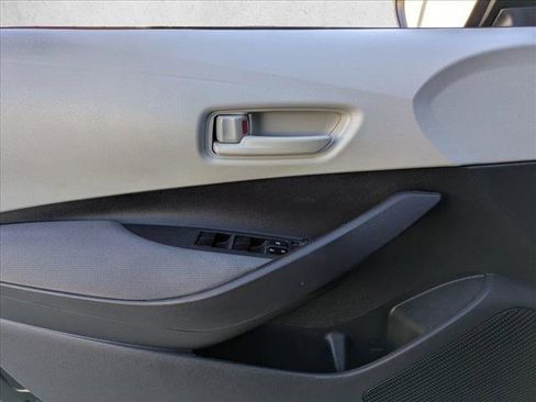 Certified 2023 Toyota Corolla LE image 11