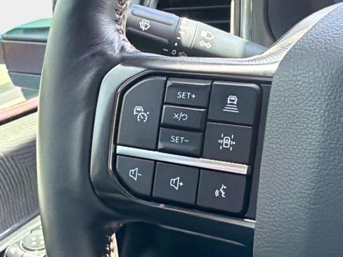Used 2024 Ford F250 Platinum AWD/4WD image 46