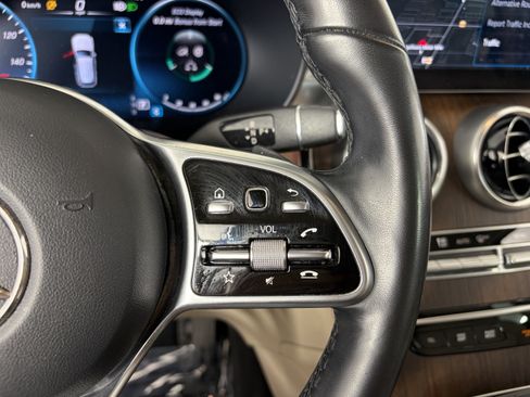 Certified 2022 Mercedes-Benz GLC 300 4MATIC image 29