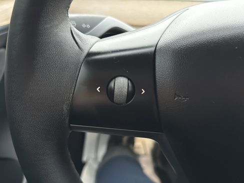 Used 2022 Tesla Model 3 Long Range image 13