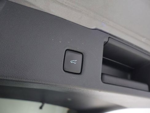 Used 2024 Ford Escape Platinum AWD/4WD image 20