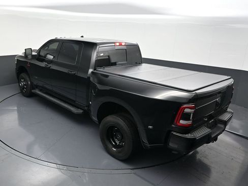 Used 2024 RAM 3500 Laramie w/ Night Edition image 20