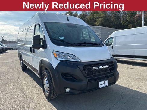 Used 2023 RAM ProMaster 3500 w/ Driver Convenience Group FWD image 1